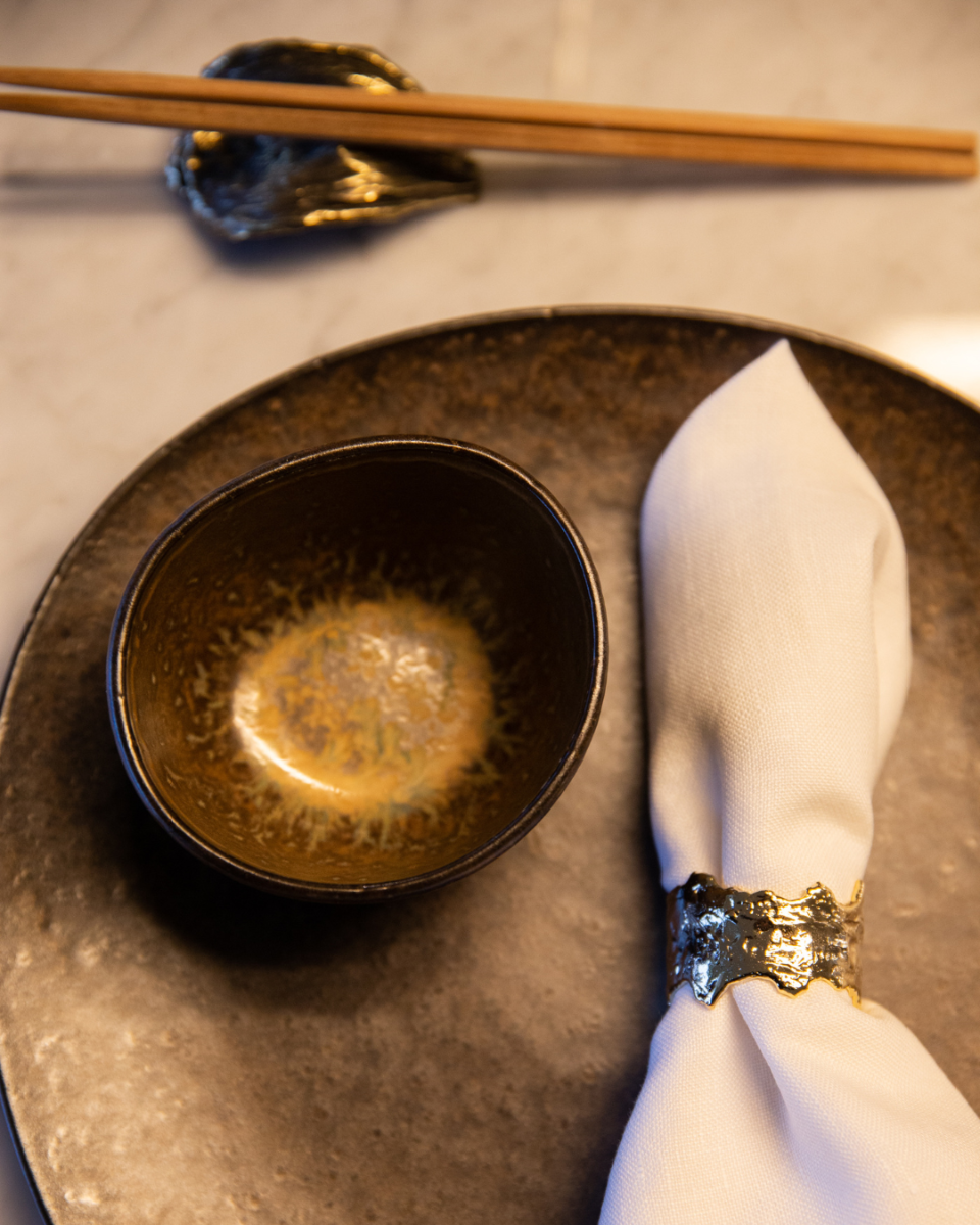 Dala — Hosshi Holder