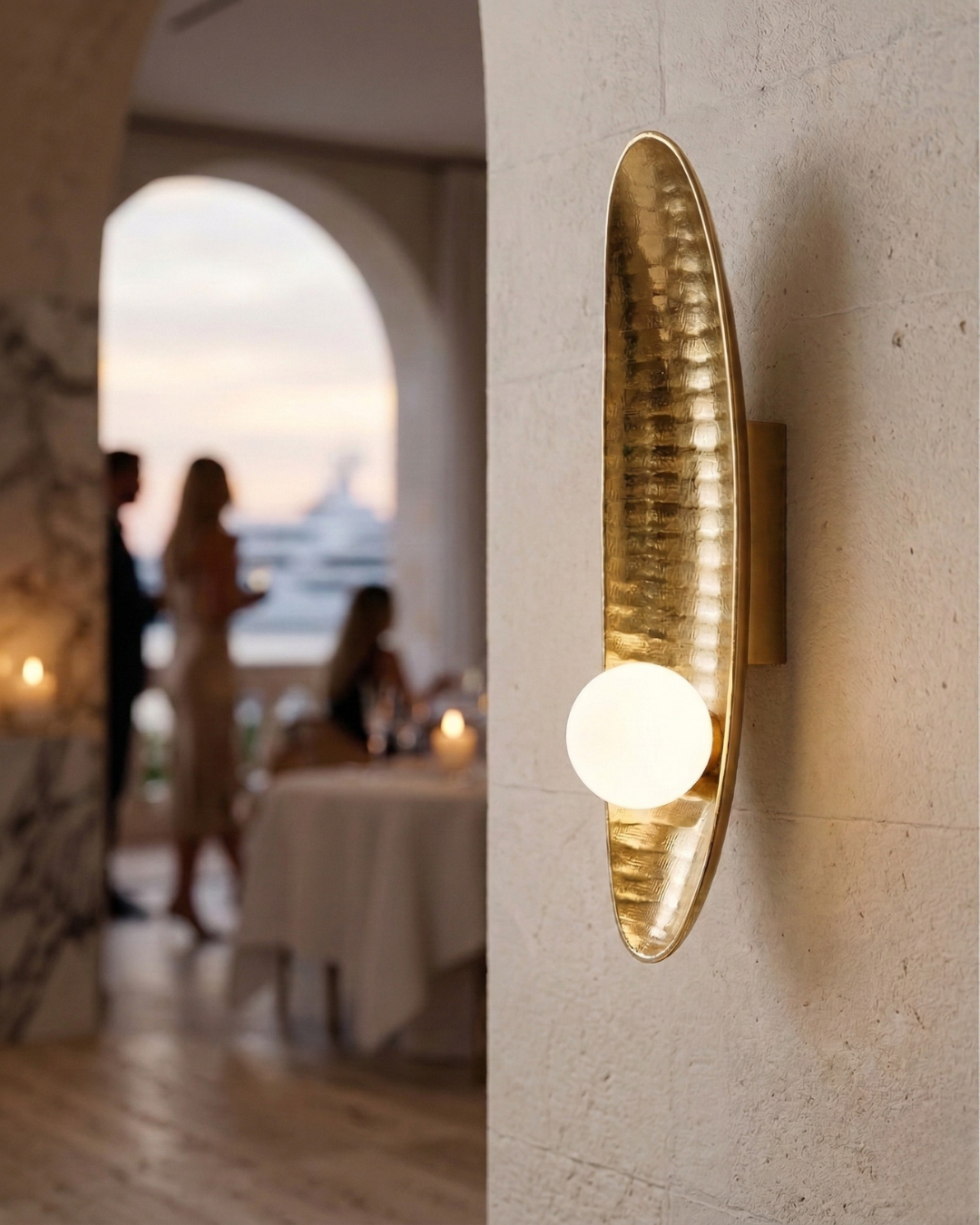 Kenu — Wall Lamp