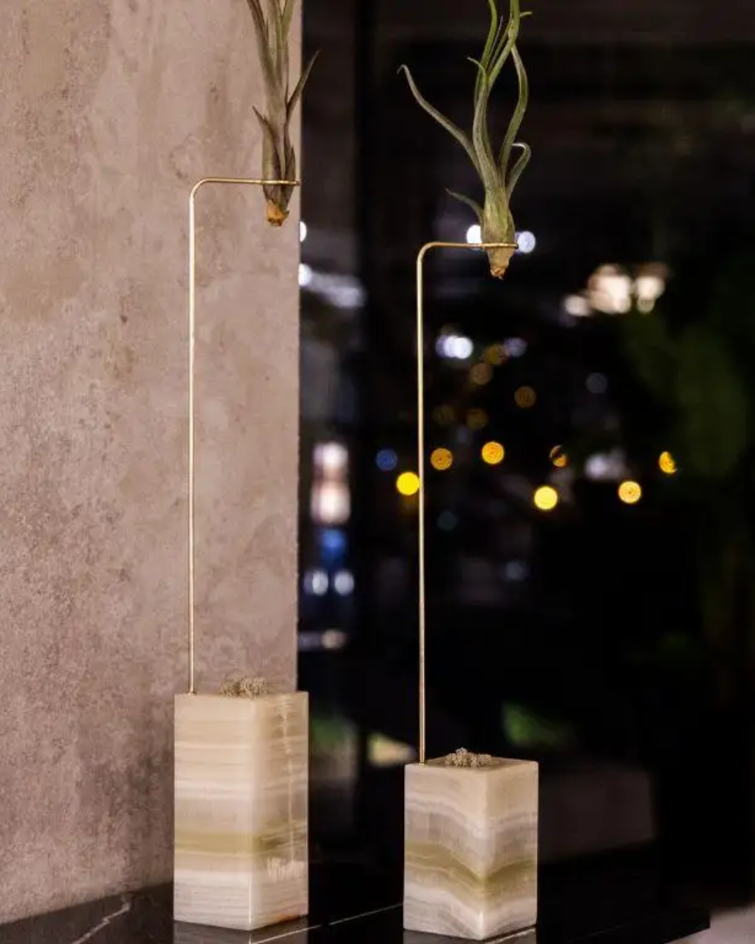 Tryanna — Plant Stand