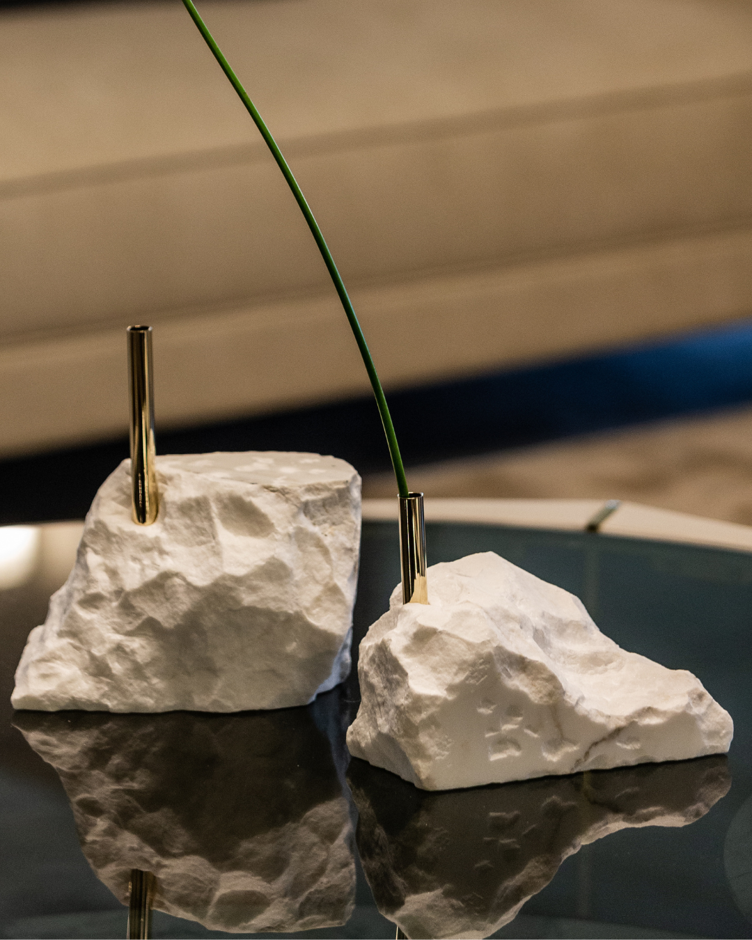 Collis II — Plant Stand